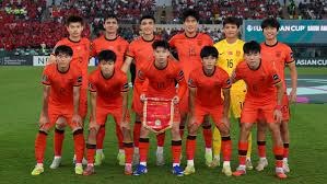 库里6记三分轰27+10 又创历史纪录